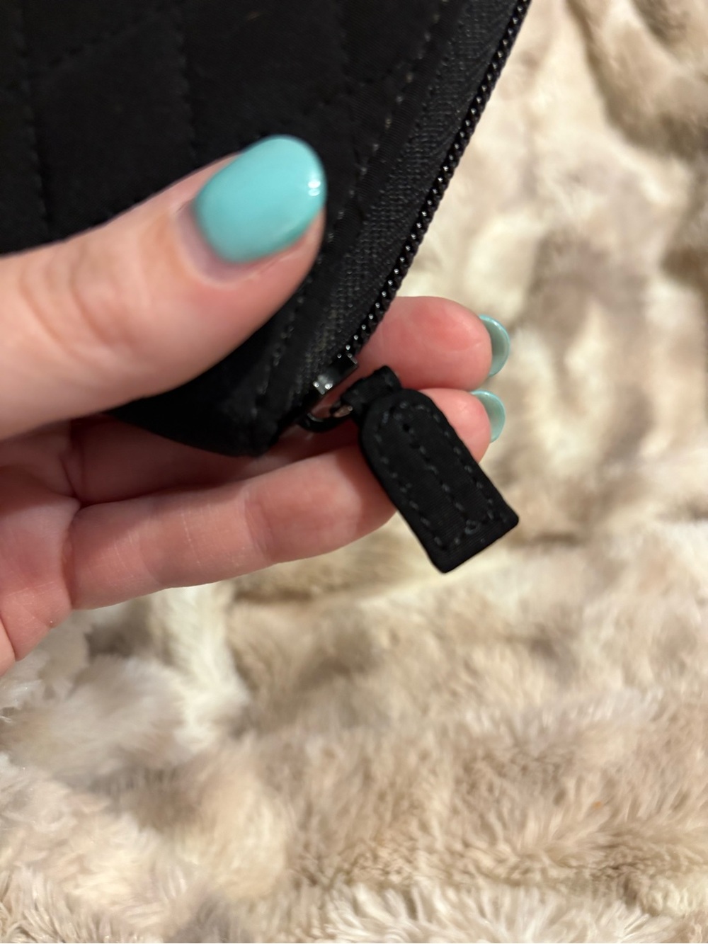 Vera Bradley Black Quilted Zip-Around Wallet - Picture 3 of 6